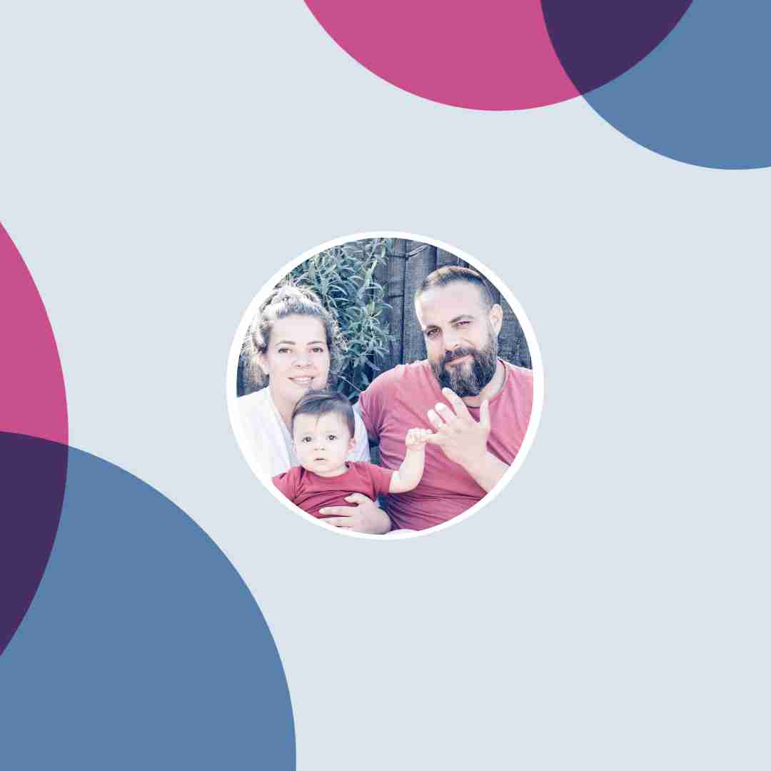 Egg donor Francesca with husband and baby