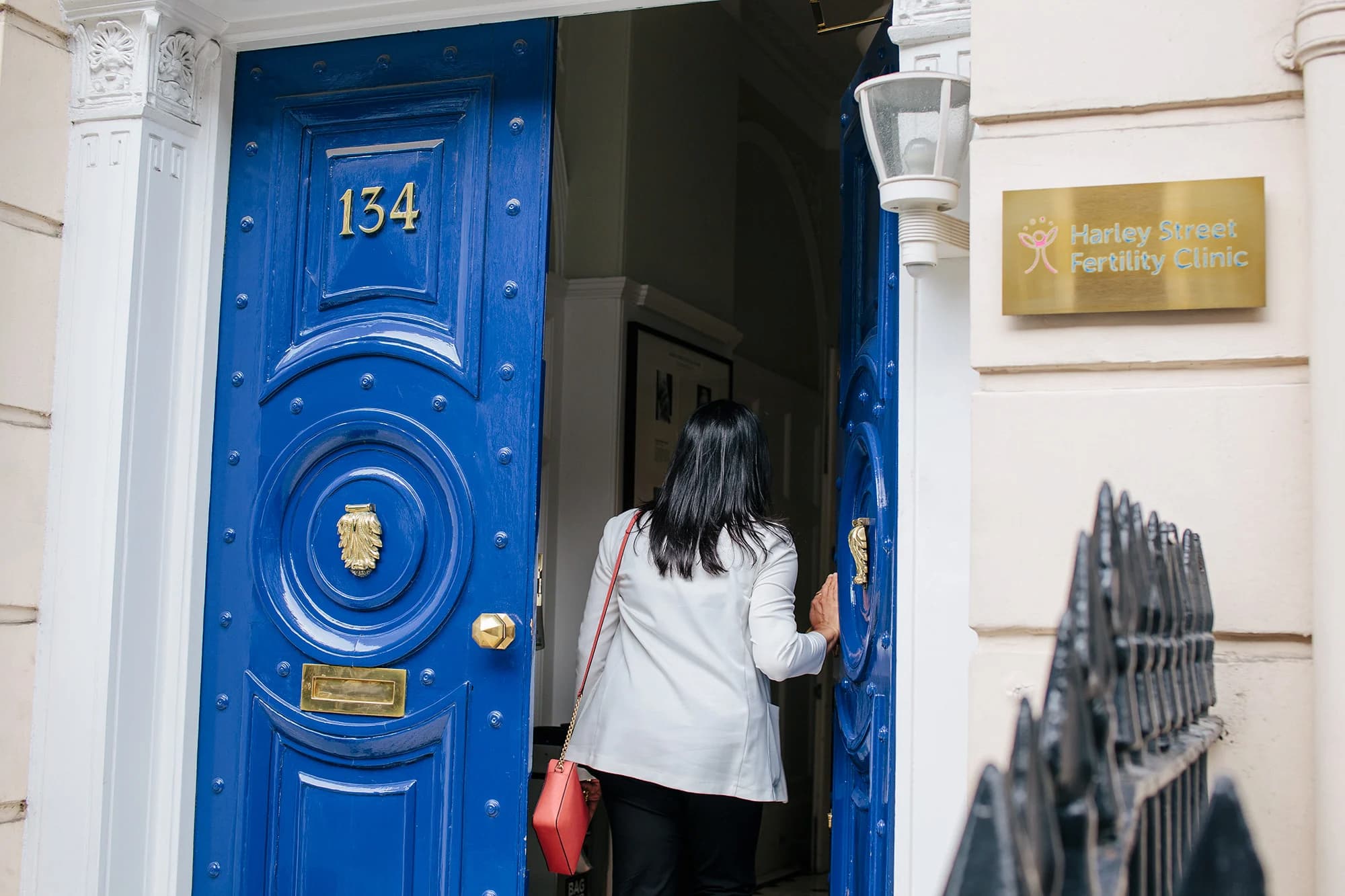 Patient entering 134 Harley Street, Fertility Clinic